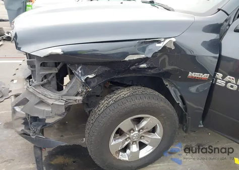 2017 Ram 1500 Slt 4X2 6'4 Box z USA, uszkodzony, nr VIN 1C6RR6GT4HS817804